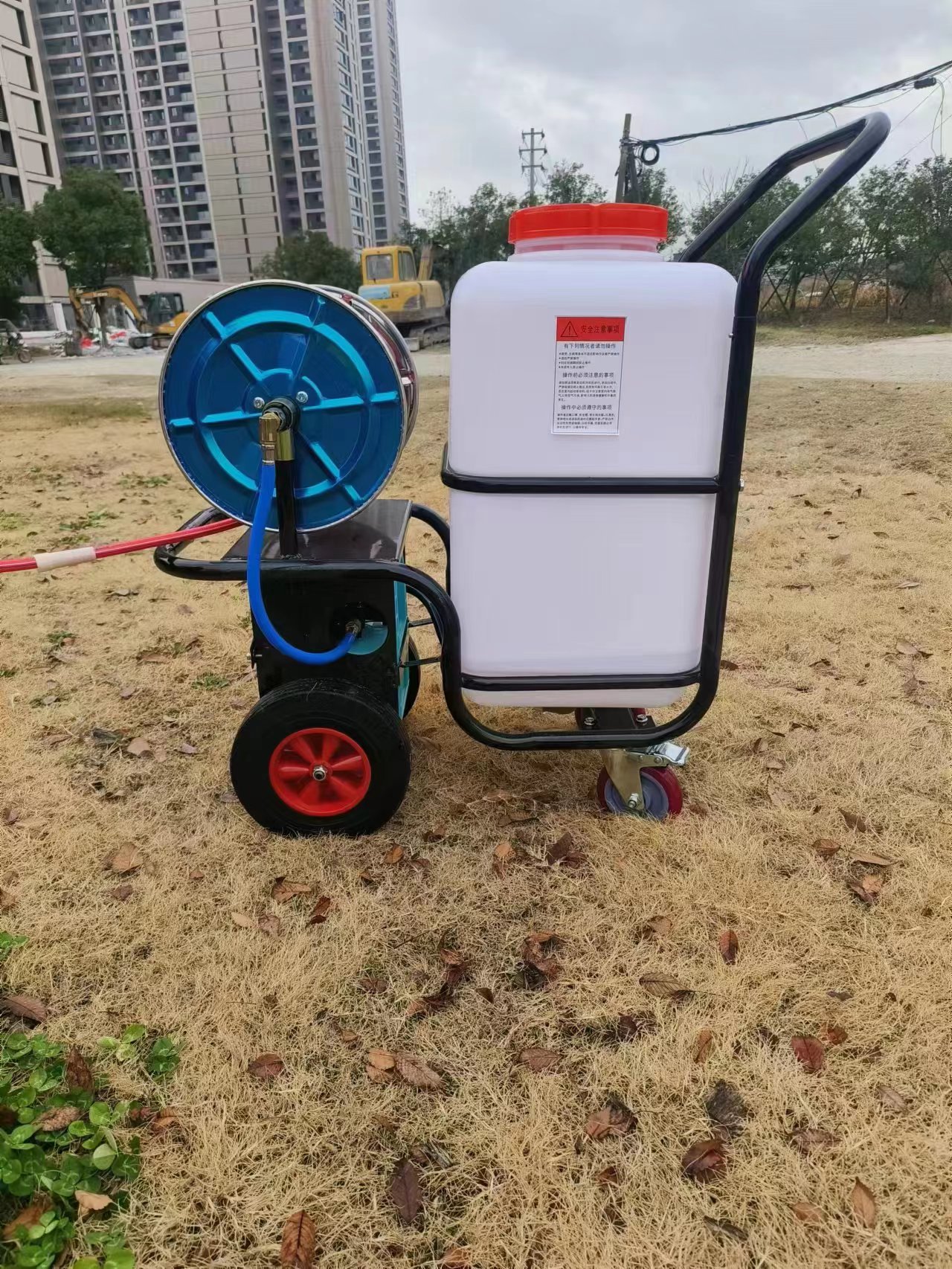 機(jī)動(dòng)推車(chē)式充電常量噴霧器 型號(hào)：HM-60CD